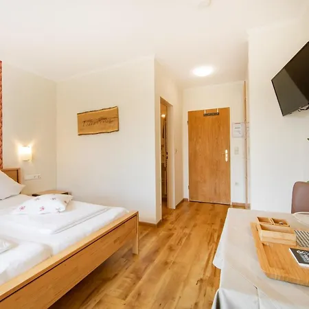 Wagners Hotel